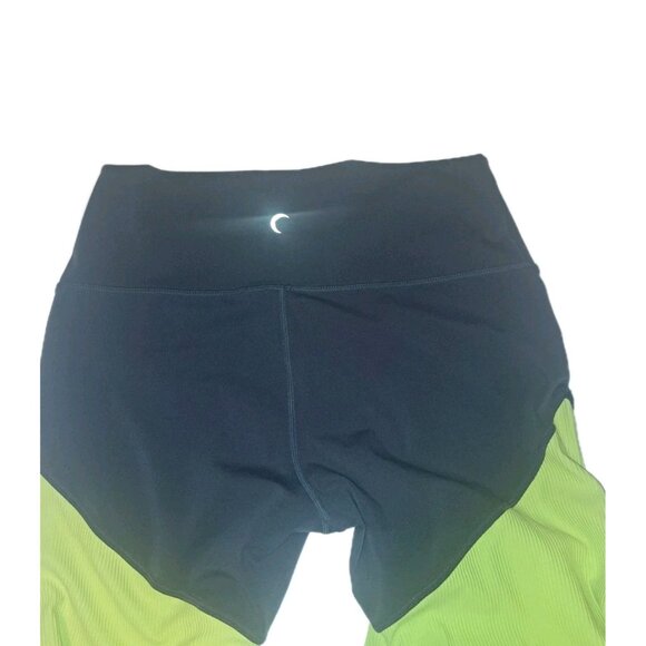 Zyia Active Medium Size 8-10 Green Gray Leggings Athleisure - Picture 2 of 4